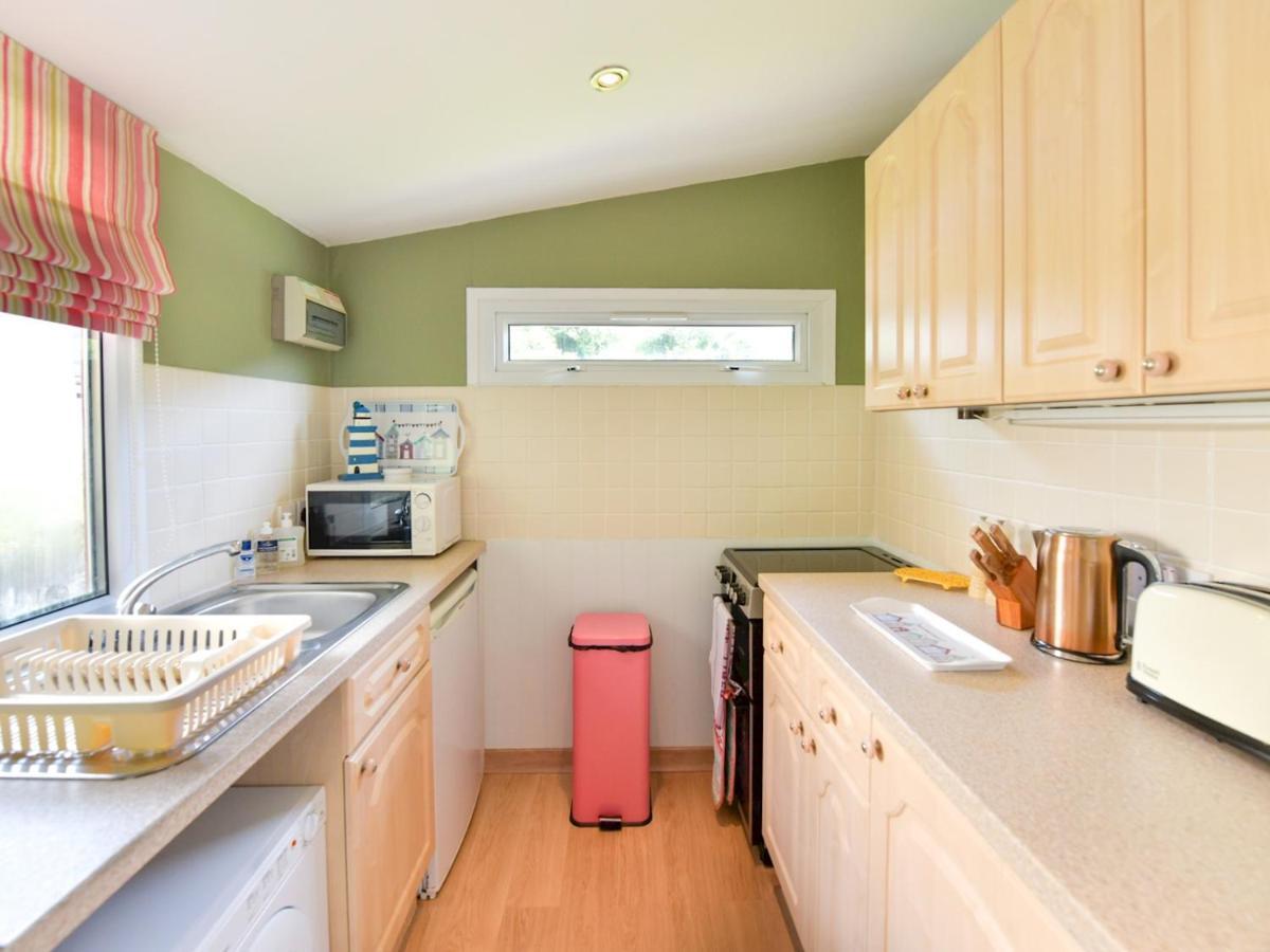 Pass The Keys Gower Beach Staycation Caswell Bay - Sleeps 4 Swansea Dış mekan fotoğraf